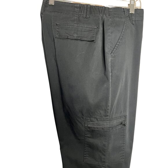 Chico’s Women’s black cargo capris Size 18 comfortable summer - Picture 8 of 12